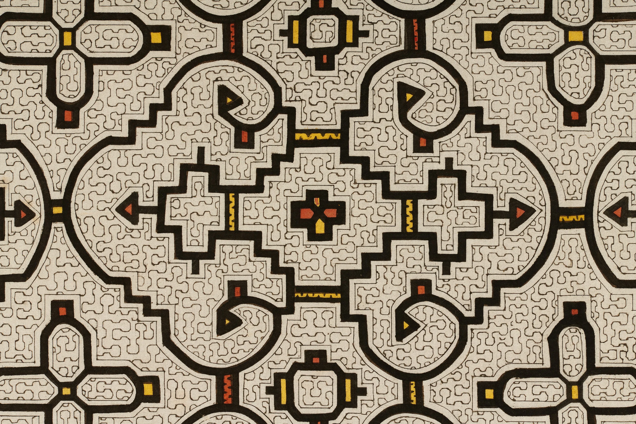 shipibo pattern beige